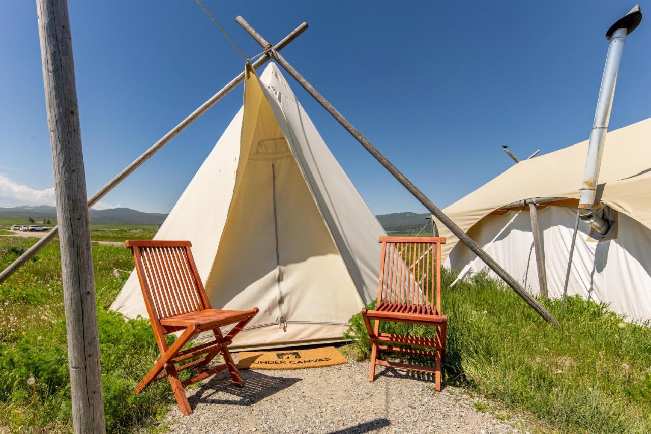Under Canvas เวสต์เยลโลว์สโตน ภายนอก รูปภาพ