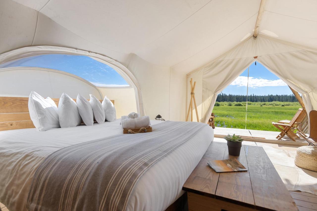 Under Canvas เวสต์เยลโลว์สโตน ภายนอก รูปภาพ
